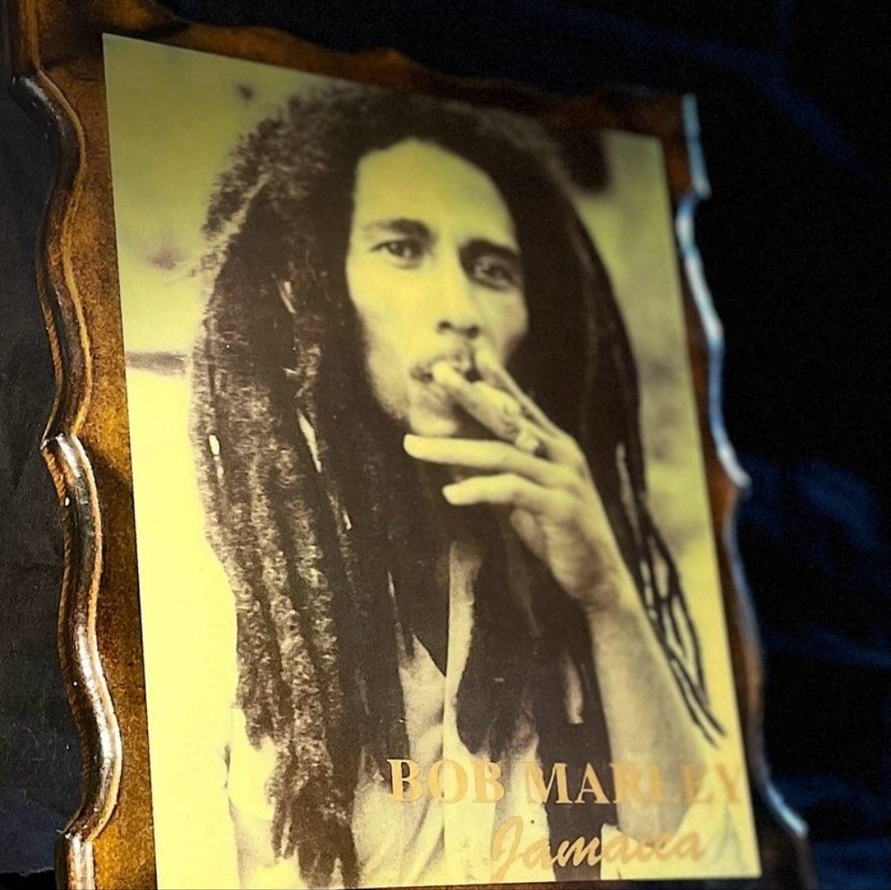Bob Marley Plaque